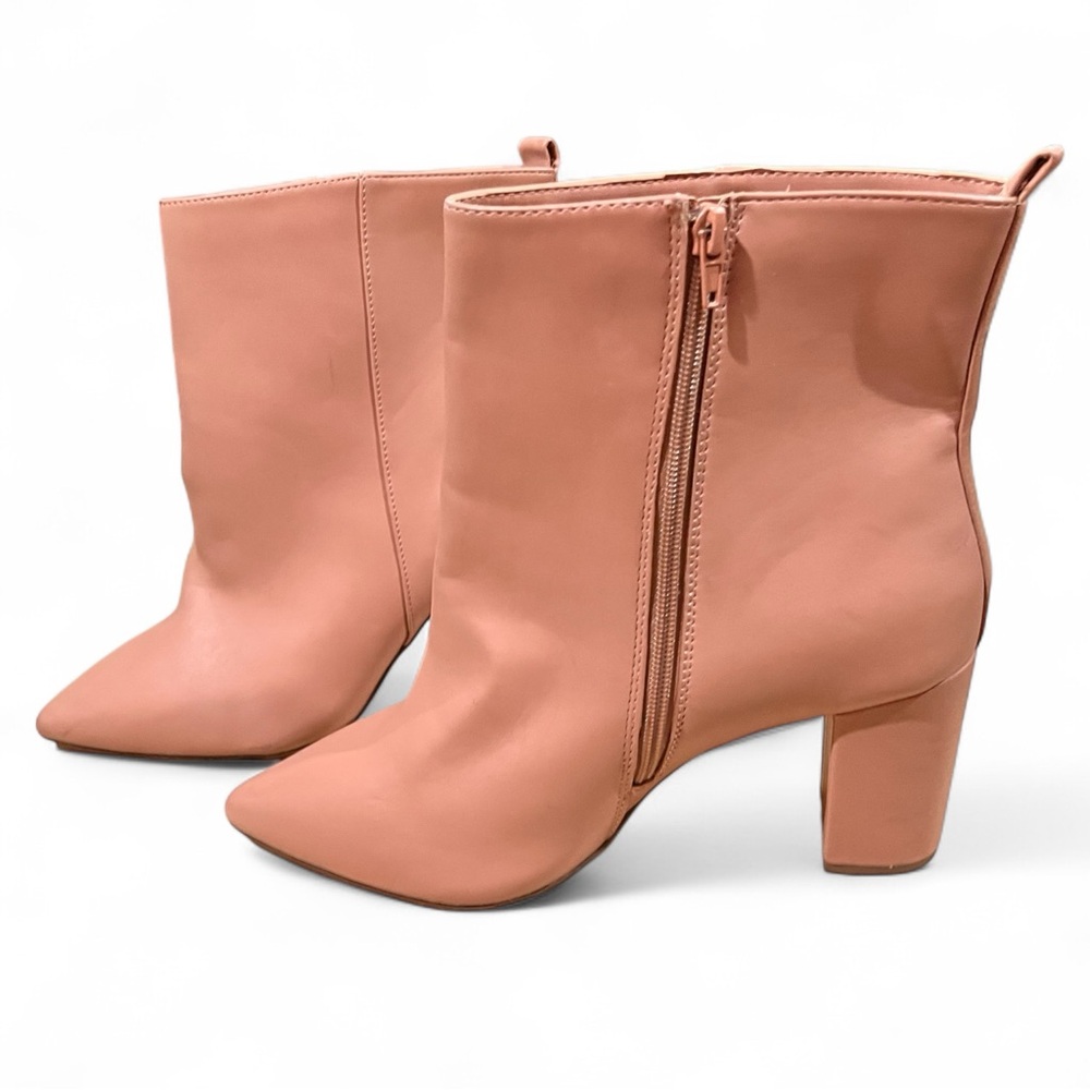 JusFab 11M Tan Ankle Boots